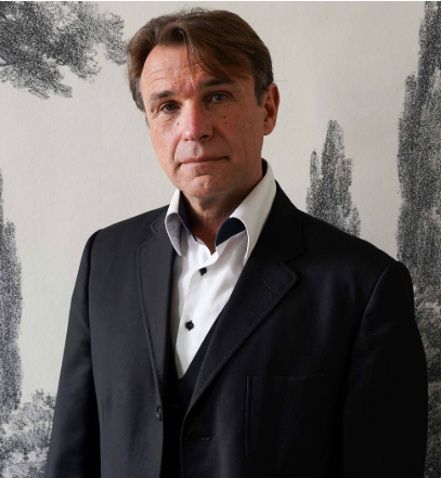 Portrait de Michel Amas, image de référence du dossier